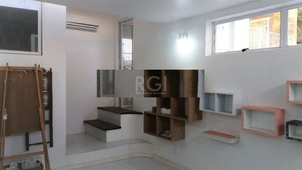 Imagem Casa para Venda - 307m², 3 dormitórios, sendo 3 suites, Ipanema