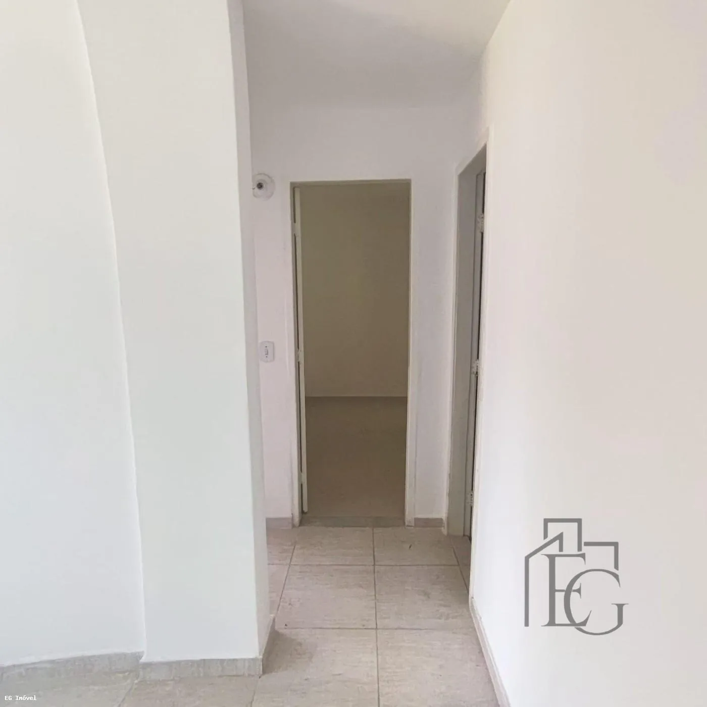 Imagem Apartamento para Venda em Araruama, Parque Hotel, 2 dormitórios, 1 suíte, 1 banheiro