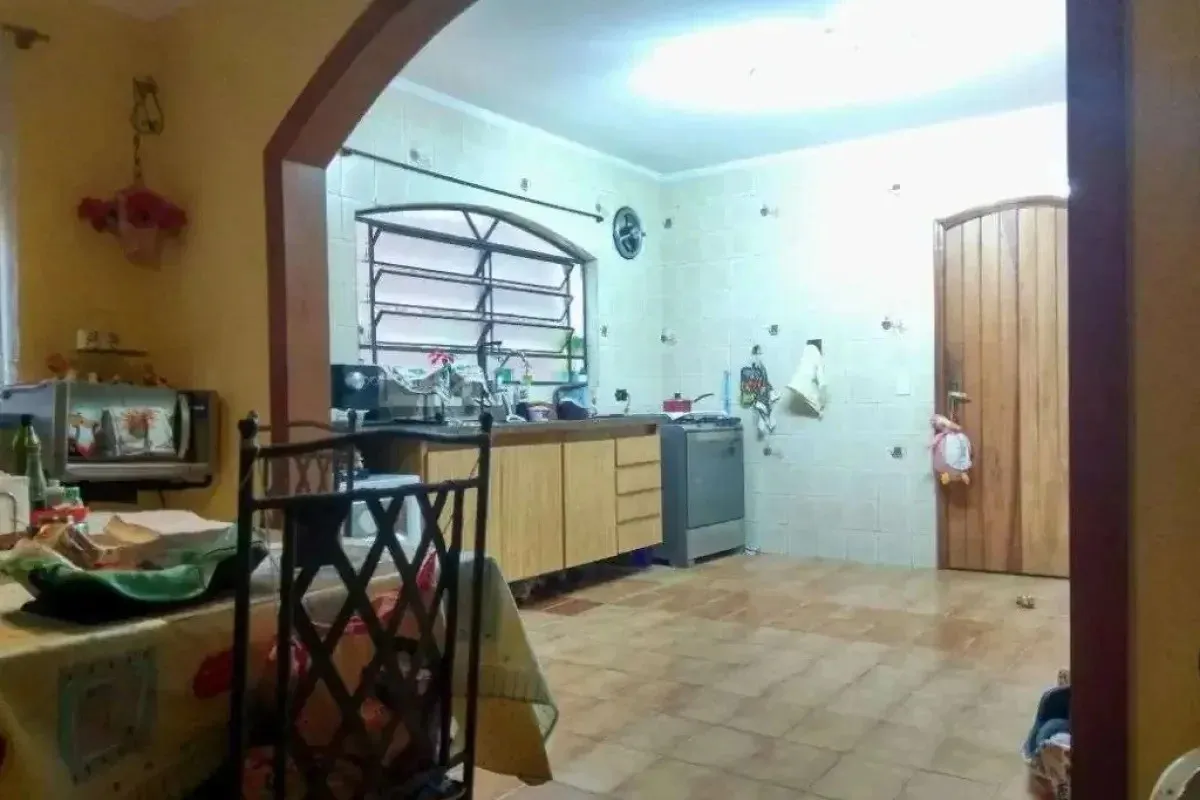 Imagem Casa para Venda em São Paulo, Jardim Pinheiros, 4 dormitórios, 2 suítes, 3 banheiros, 2 vagas