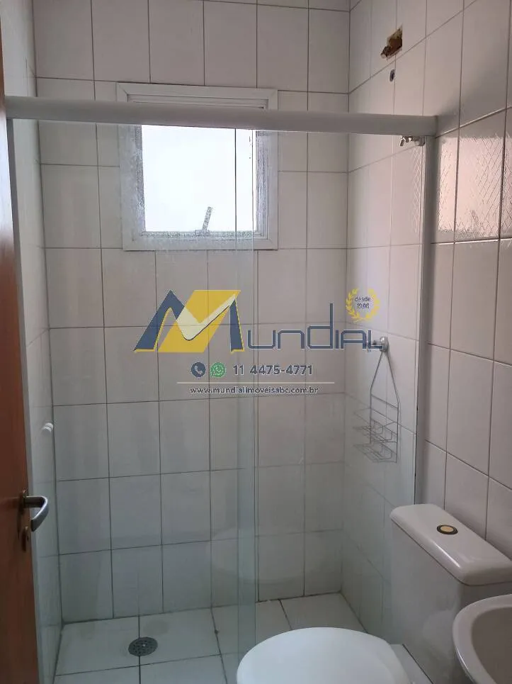 Imagem Sobrado com 2 Suítes na Vila Curuçá - Santo André - lado da linha trolebus