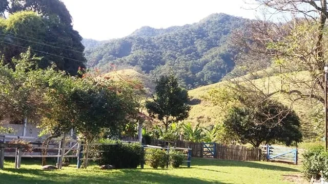 Imagem Chácara à venda Zona Rural, Cruzeiro - SP