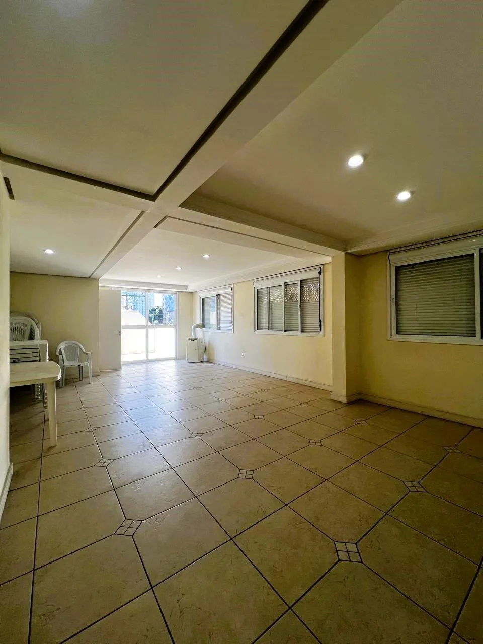 Imagem Apartamento 2 dormitórios com vaga na Cidade Baixa