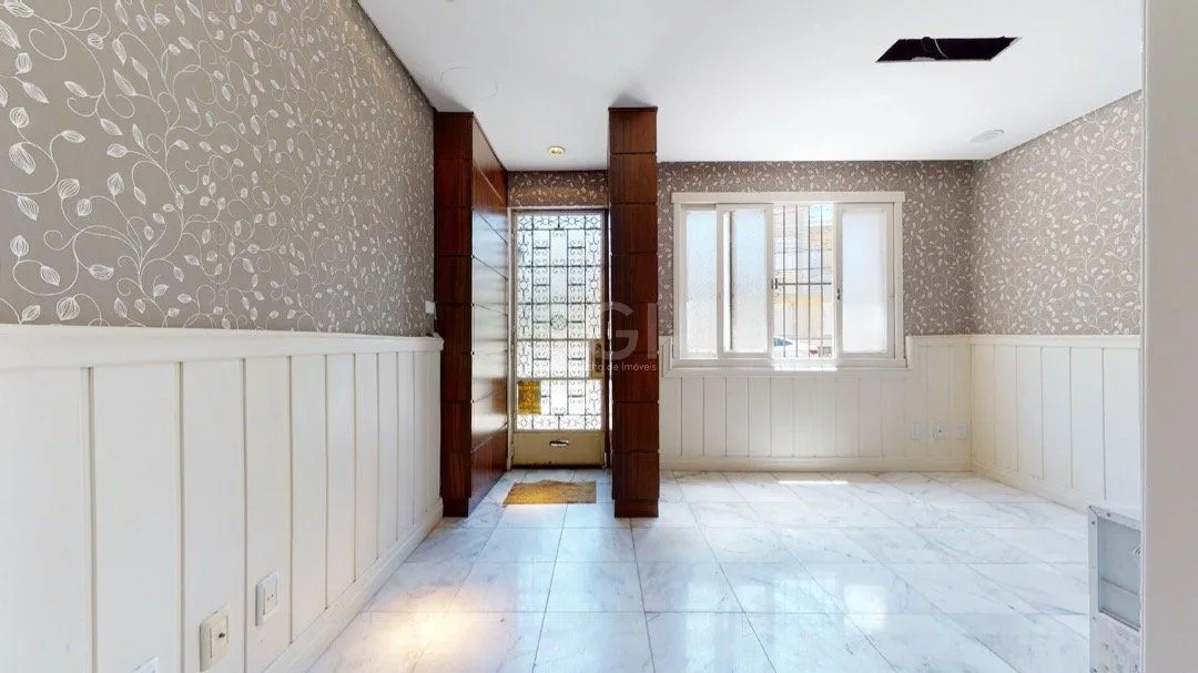 Imagem Casa para Venda - 130m², 3 dormitórios, sendo 1 suites, Cidade Baixa