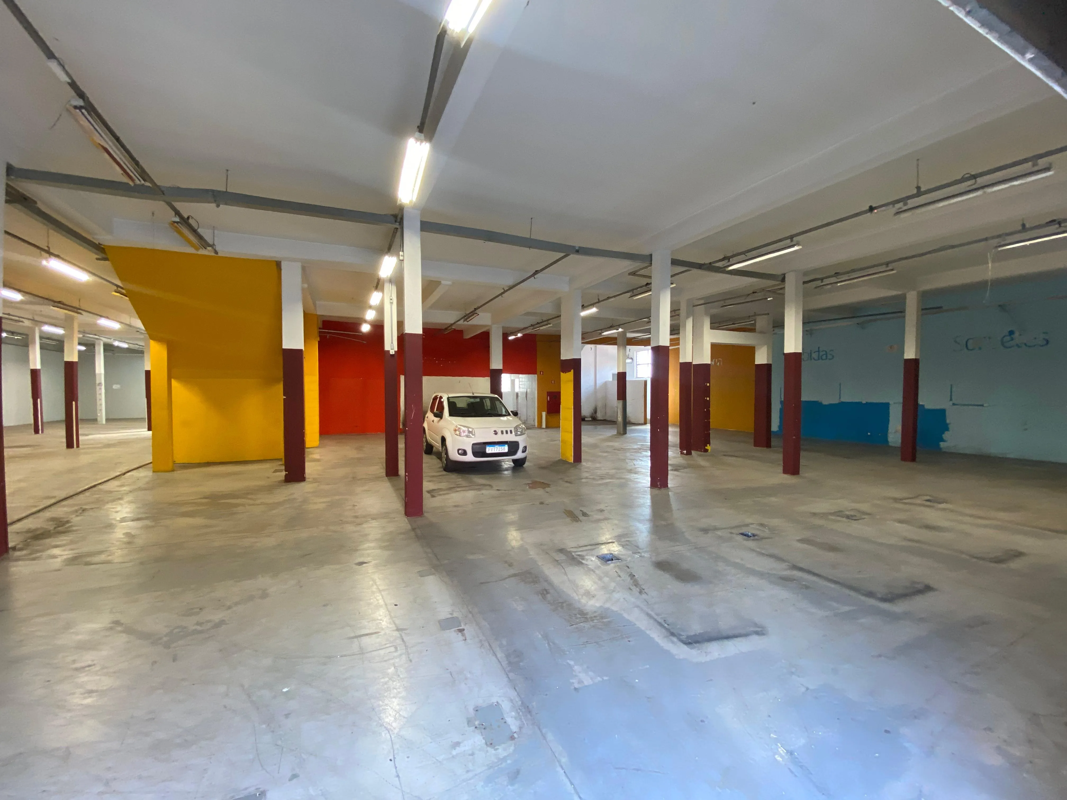 Imagem Salão com 1265m² para Venda ou Locação, Localizado no Jardim Vera Cruz - Sorocaba/SP!