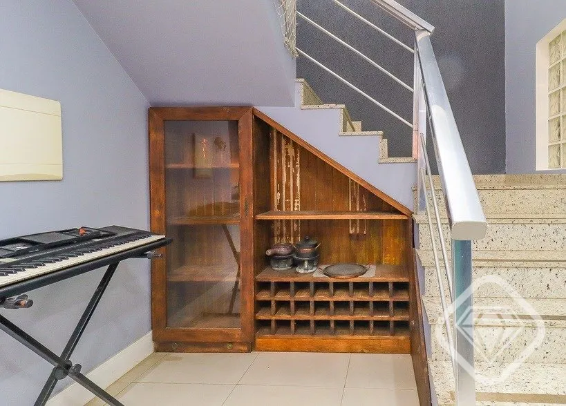Imagem Casa semimobiliada no Residencial Jardins do Prado, com excelente padrão de acabamento, ambientes a...