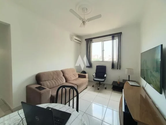 Imagem Apartamento á Venda - 2 dormitórios, 1 vaga de garagem - Marapé - Santos