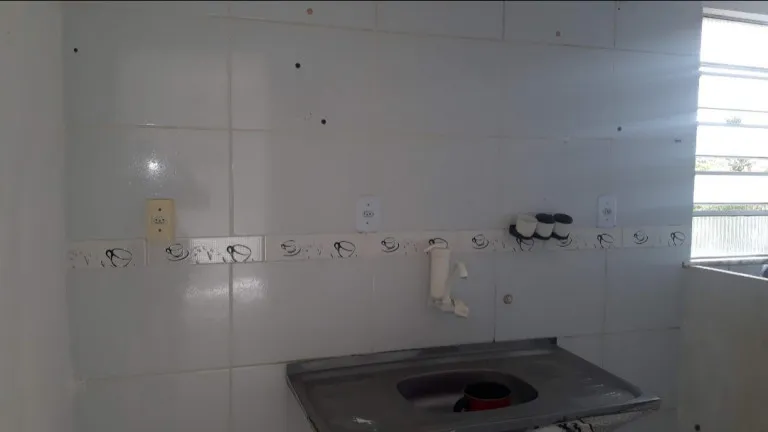 Foto do imóvel Apartamento com 2 Quartos para Alugar, 50 m² em Parque Vitória - São Luís