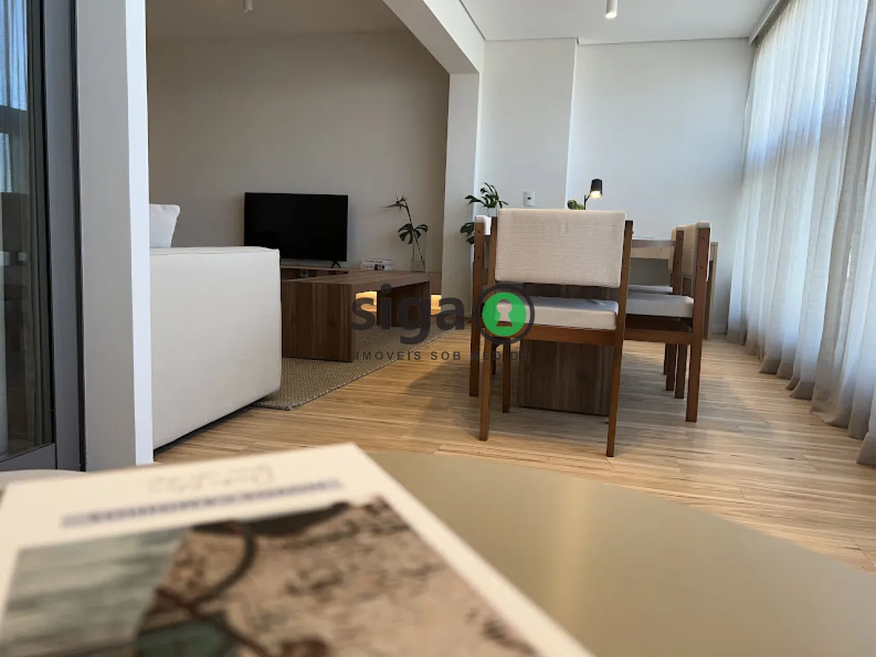 Imagem Apto Mobiliado com 66m² para locação em Pinheiros com 1 suite e 1 vaga