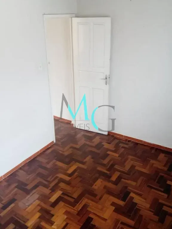 Imagem Sobrado com 2 dormitórios à venda, 80 m² por R$ 160.000,00 - Campo Grande - Rio de Janeiro/RJ