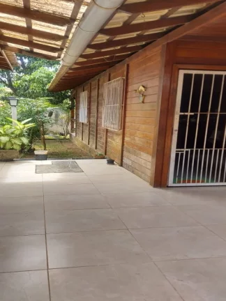 Imagem "CASA"" RUSTICA" A" VENDA" EM "GUARAPARI"