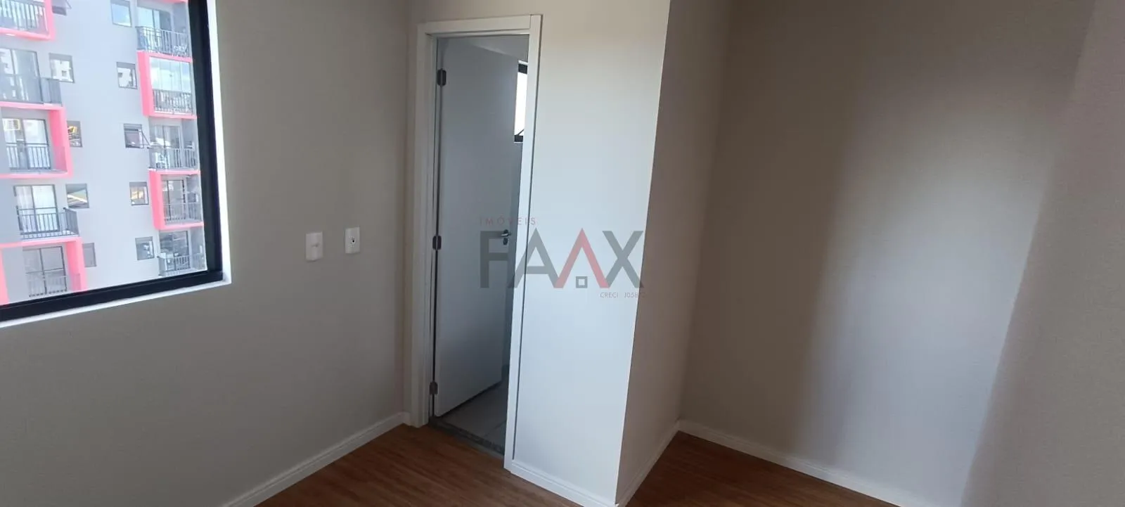 Imagem Apartamento 2 Quartos com Suíte para Locação no Vista Batel