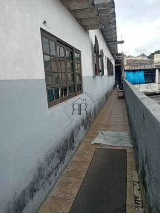 Imagem Casa à venda no bairro Jardim Egle
Imóvel amplo, ideal para moradia ou investimento, com terreno g...