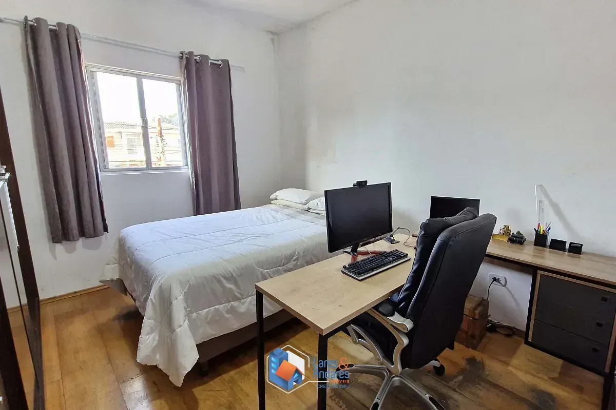 Imagem Casa para venda em Jardim São Luís com 4 quartos, sendo 1 suíte, 150m²