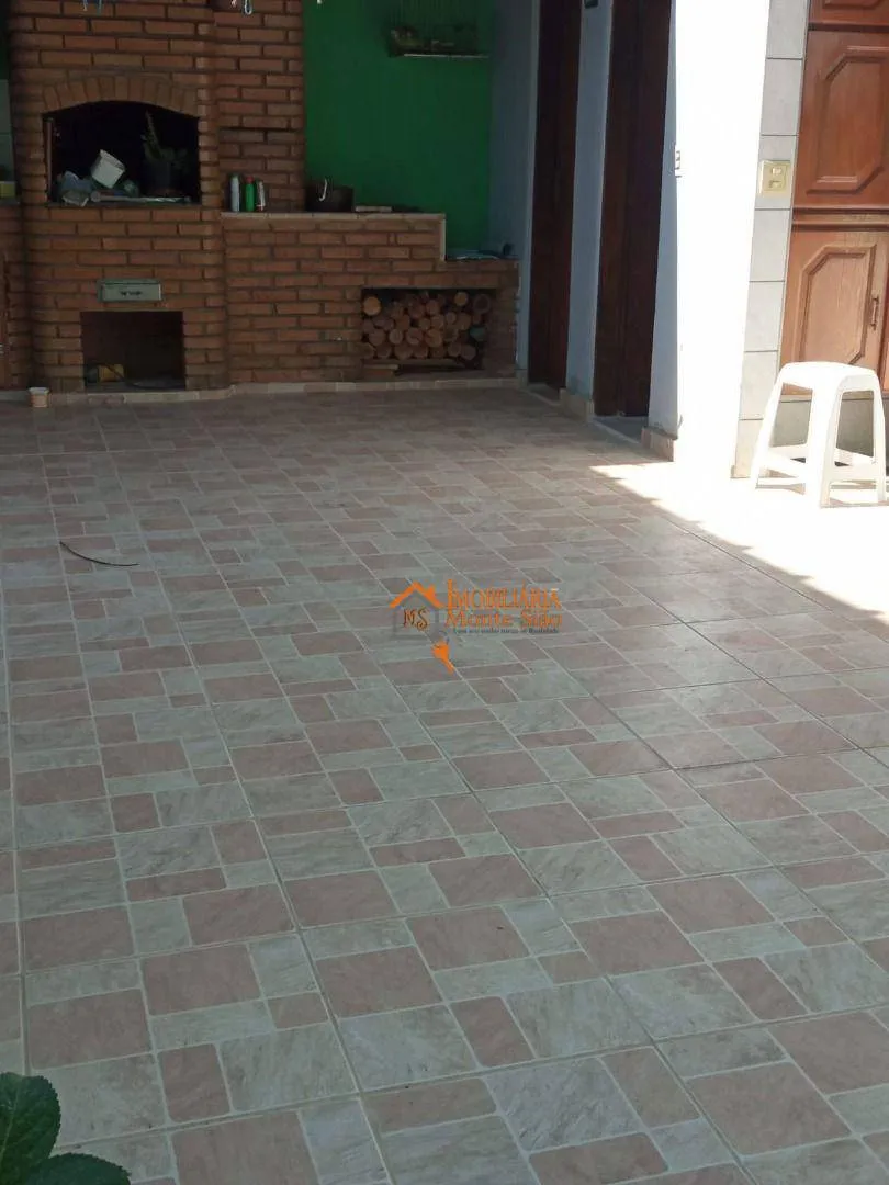 Imagem Sobrado para compra no Jardim Moreira com 3 dormitórios à venda, 144 m² por R$ 600.000 - Jardim Moreira - Guarulhos/SP