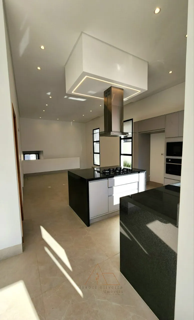 Imagem Casa em Condomínio em Salto-SP, Residencial Central Parque: 3 Quartos, 3 Suítes, 4 Banheiros, 4 Vagas, 213,60 m².