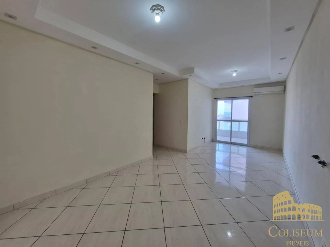 Imagem Apartamento com 2 dormitórios para alugar, 82 m² por R$ 3.700,00/mês - Vila Assunção - Praia Grande/SP