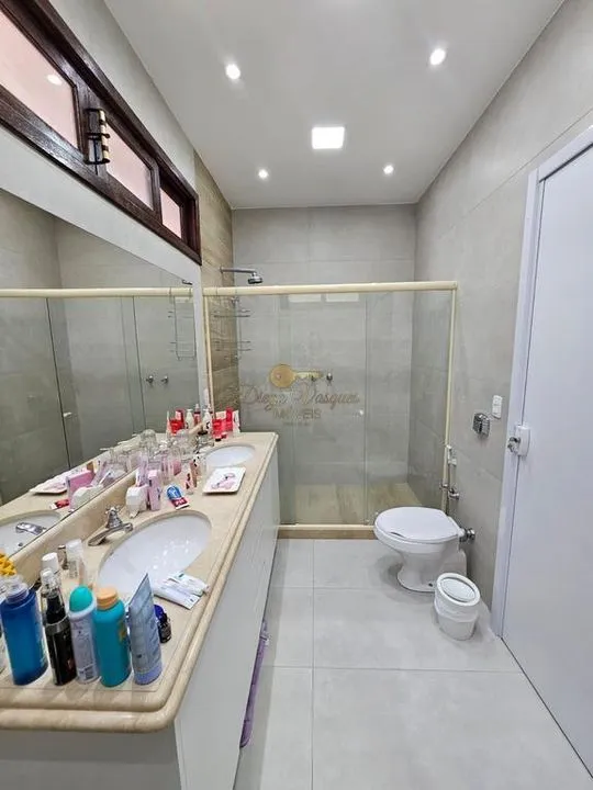 Imagem Casa em Condomínio para Venda em Teresópolis / RJ no bairro Posse