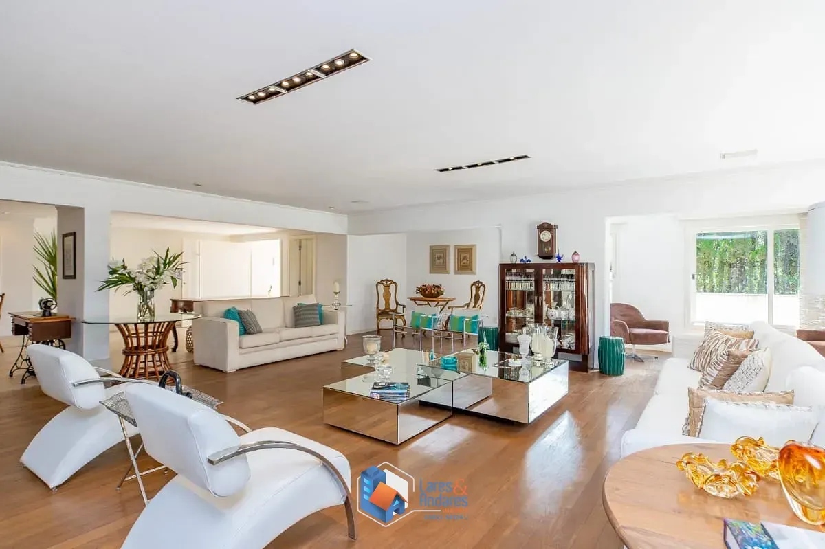 Imagem Casa no condomínio Condominio Jardim Vitória Regia para venda com 4 quartos, sendo 4 suítes, 873.75m²