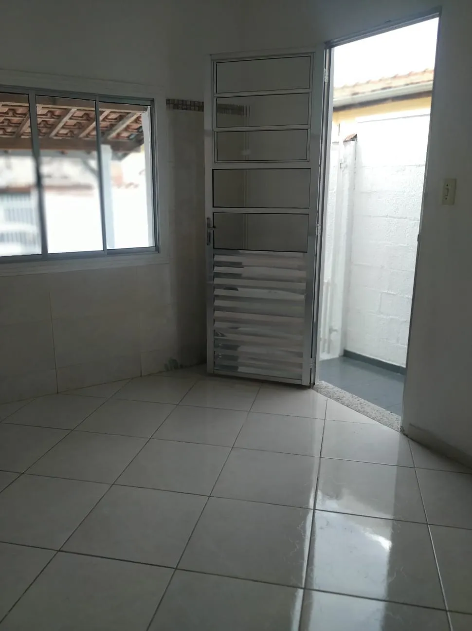 Imagem Casa à venda 2 Quartos, 2 Vagas, Residencial Maricá, Pindamonhangaba - SP