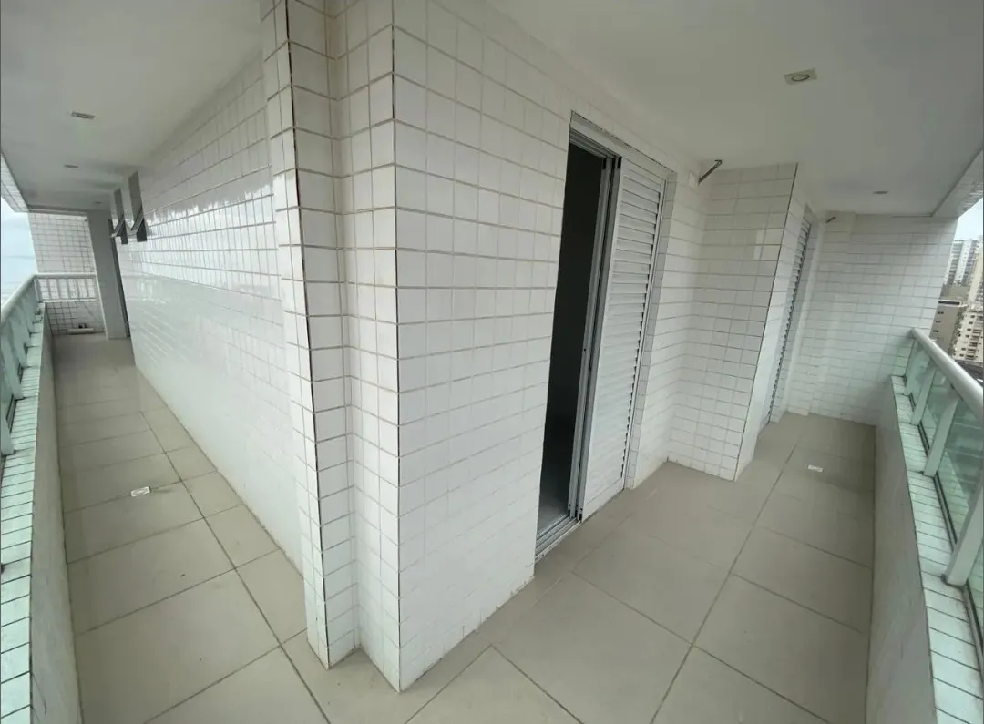 Imagem Espaçoso Apartamento na Praia Grande - AVIAÇÃO - NOVO