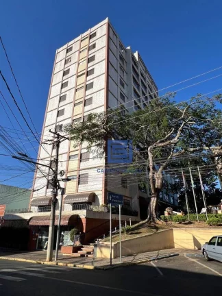 Foto do imóvel Apartamento com 3 dormitórios para alugar por R$ 1.851,80/mês - Centro - Socorro/SP