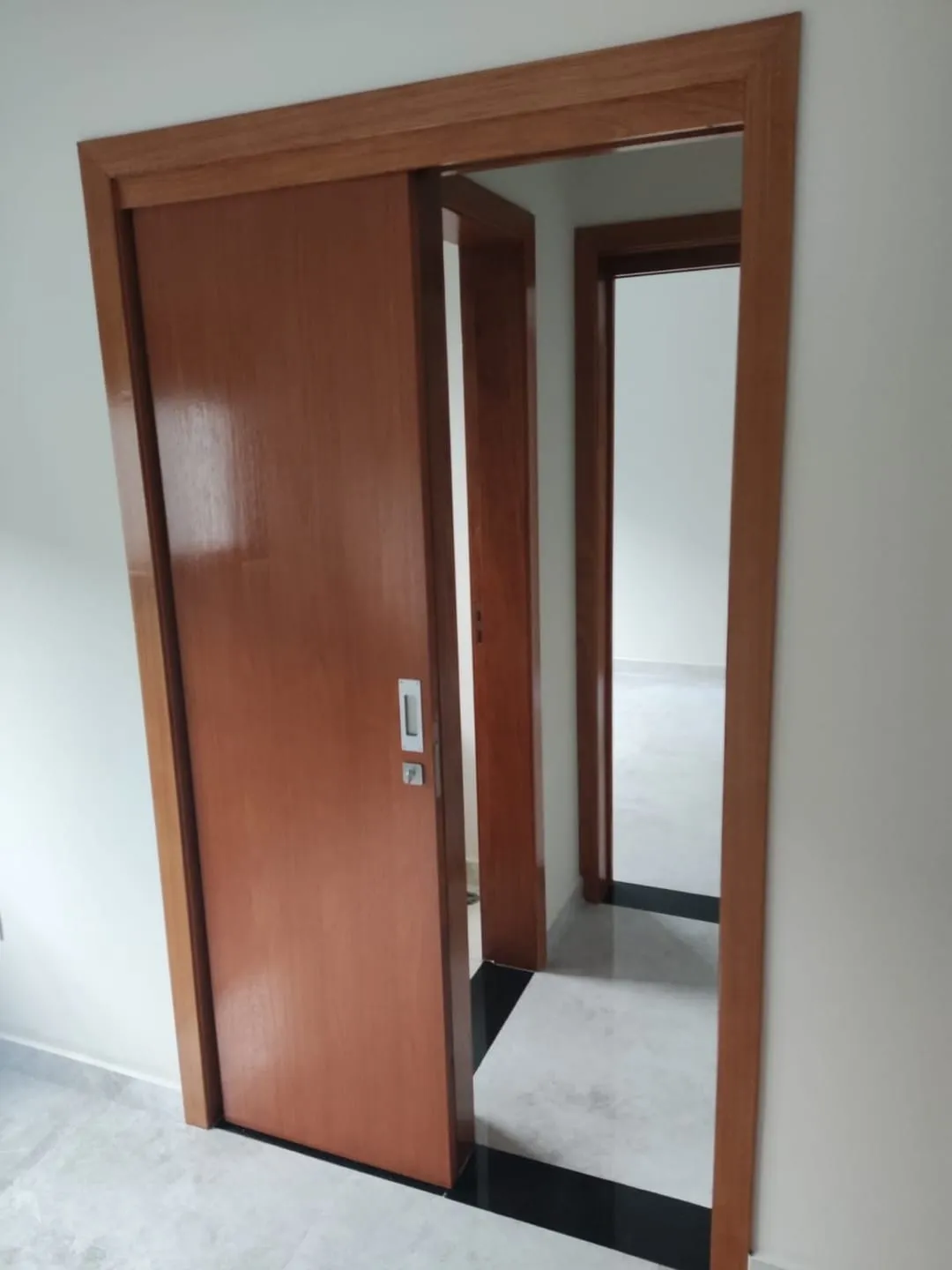 Imagem Casa à venda 3 Quartos, 1 Suite, 2 Vagas, 300M², Bairro do Grama, Caçapava - SP | Condomínio Terras do Vale