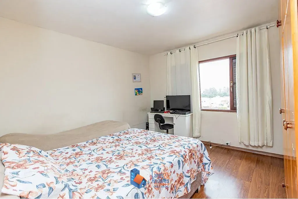 Imagem Casa à venda 3 Quartos 1 Suite 2 Vagas 396M² Jardim Umuarama São Paulo - SP