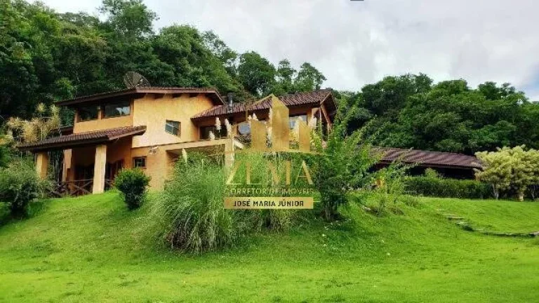 Imagem Sítio com 42000 m2, 06 suites, Piscina, Lago, Adega, Báia, Casa caseiro