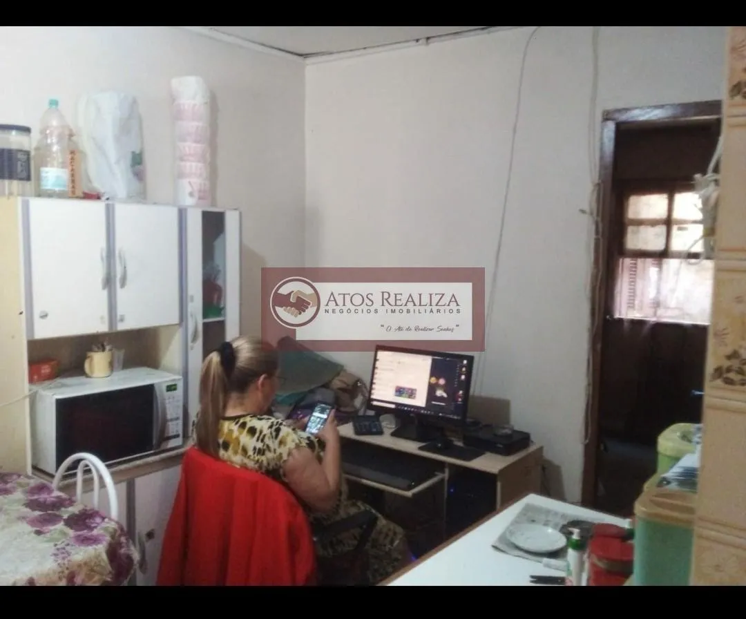 Imagem EXCLUSIVO: vendo super Oportunidade na região do Grajau. Vendo Casa com 150m2, Sendo 3 Dormitórios, Sala, Copa e Cozinha, Área de Sevicio, Banheiro, 2 vagas de Garagens, valor de Oportunidade R$. 320k, Confira!!