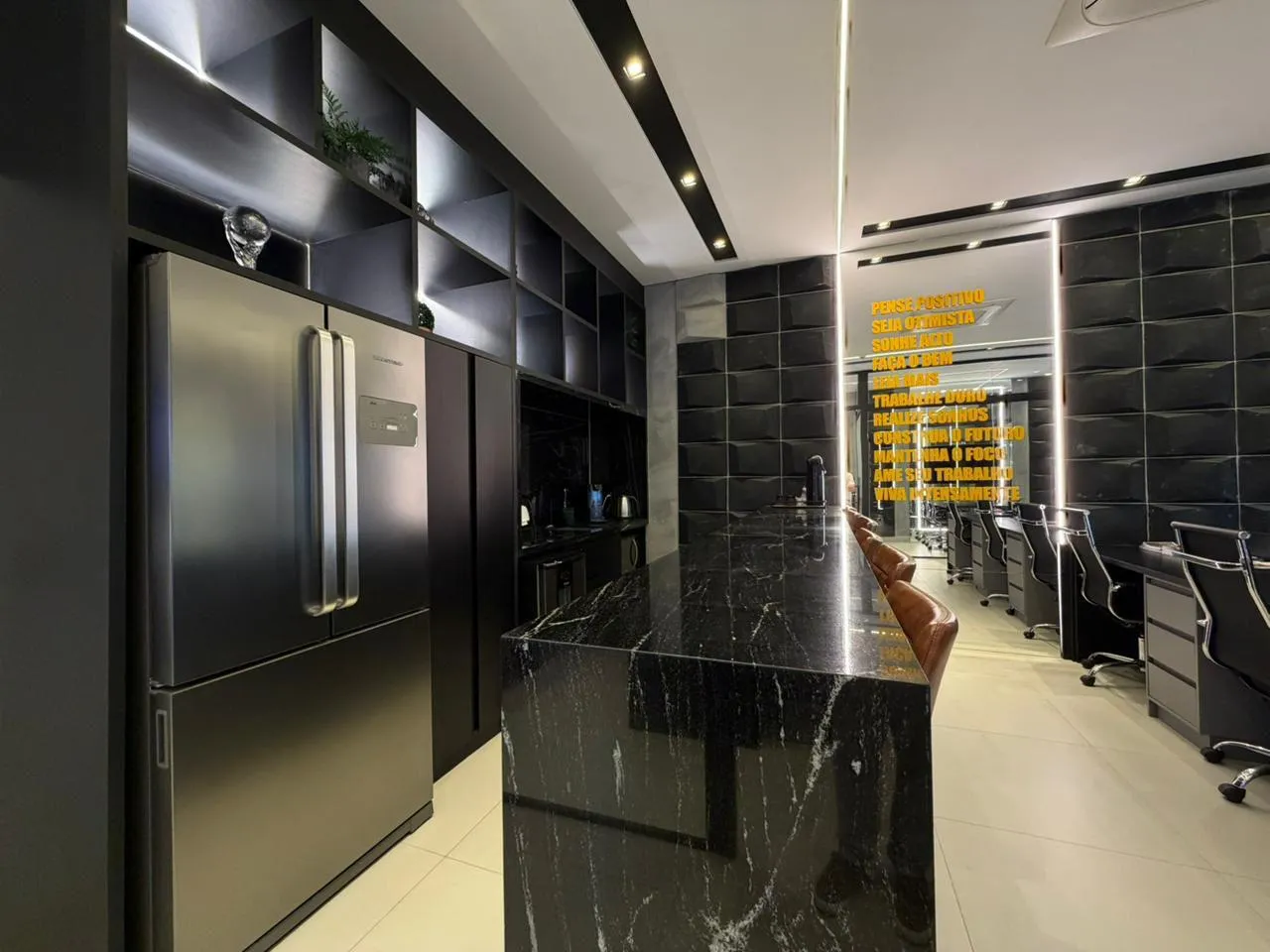 Imagem Ponto Comercial à venda com 85m2 por R$ 179.000,00