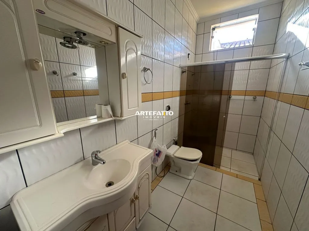 Imagem Casa com 3 dormitórios no bairro Vila Santa Cruz