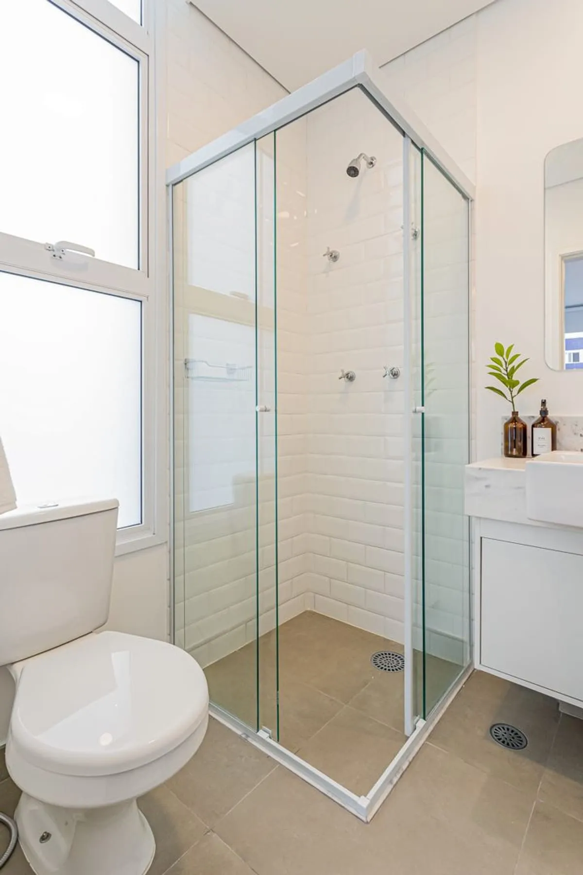 Imagem Apartamento com 1 Quarto para alugar, 45m² - Vila Madalena