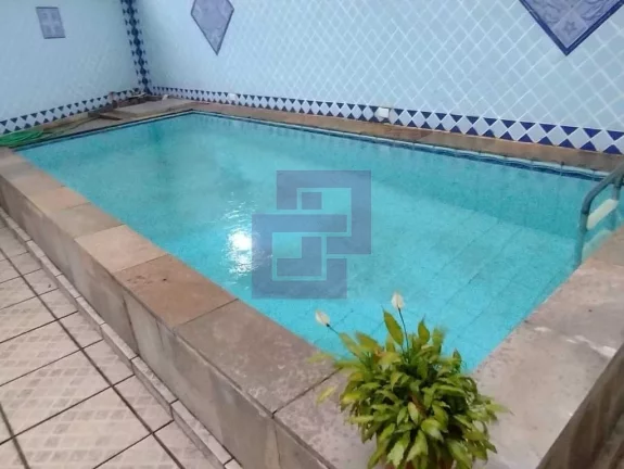 Imagem Casa Pitangueiras com piscina e churrasqueira!!!