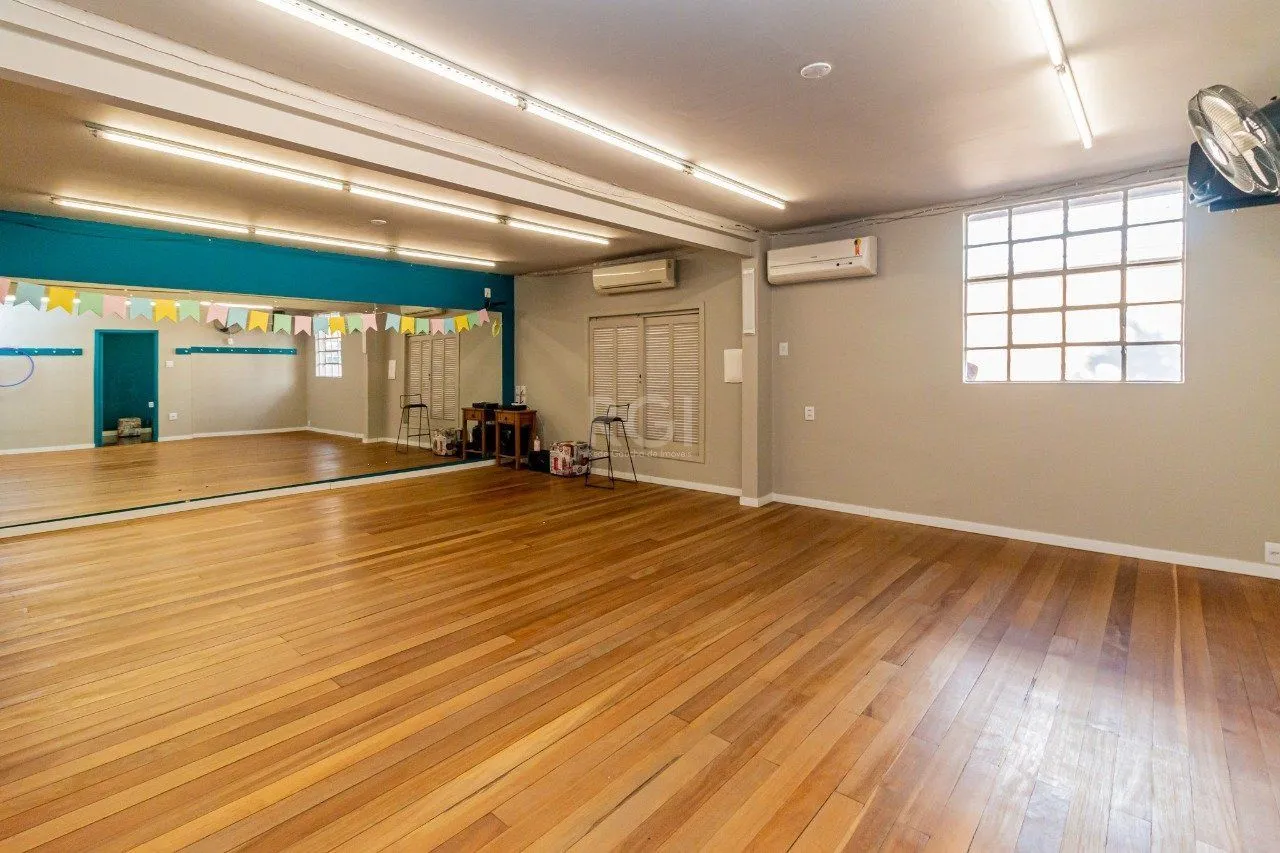 Imagem Casa Comercial para Venda - 193m², 0 dormitórios, Vila Ipiranga