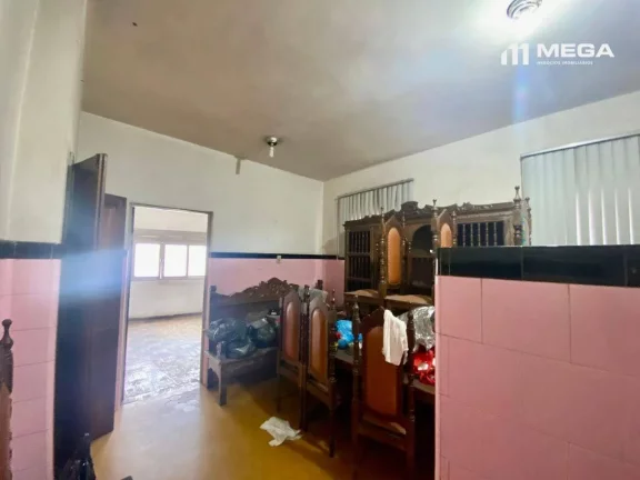 Imagem VENDA - CASA em área comercial com 2 LOJAS e 3 dormitórios à venda, 200 m² por R$ 700.000 - Santana - Cariacica/ES