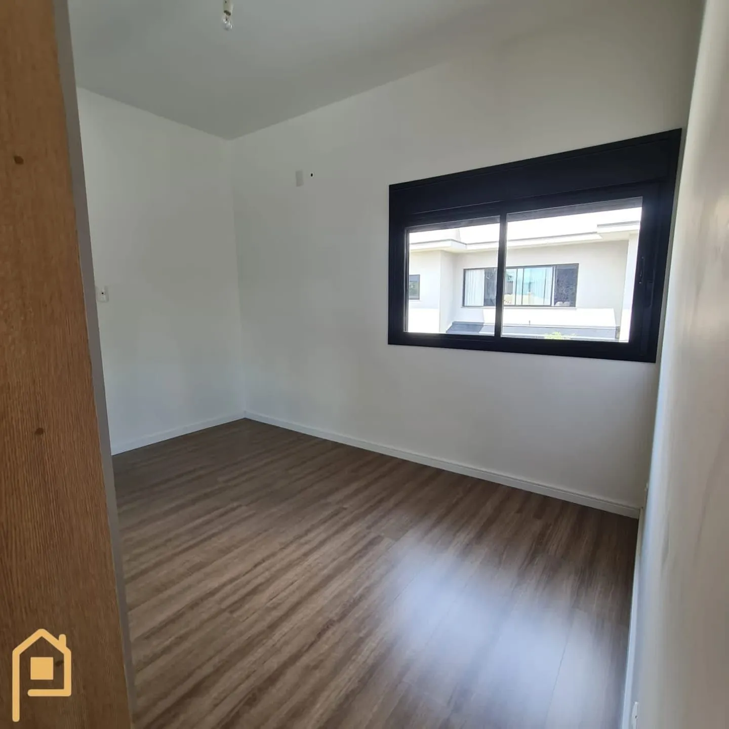 Imagem Casa à venda 3 Quartos, 3 Suites, 2 Vagas, 330M², Taubaté Village, Taubaté - SP | Condominio Taubaté Village