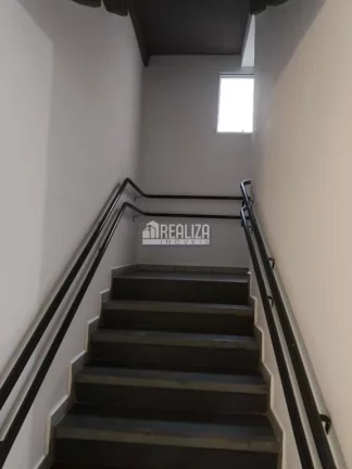 Imagem Apartamento de 2 dormitórios com Piscina e Portaria 24 Hrs no Condomínio Vitta Jardim do Lago, no bairro Jardim do Lago - em Uberaba