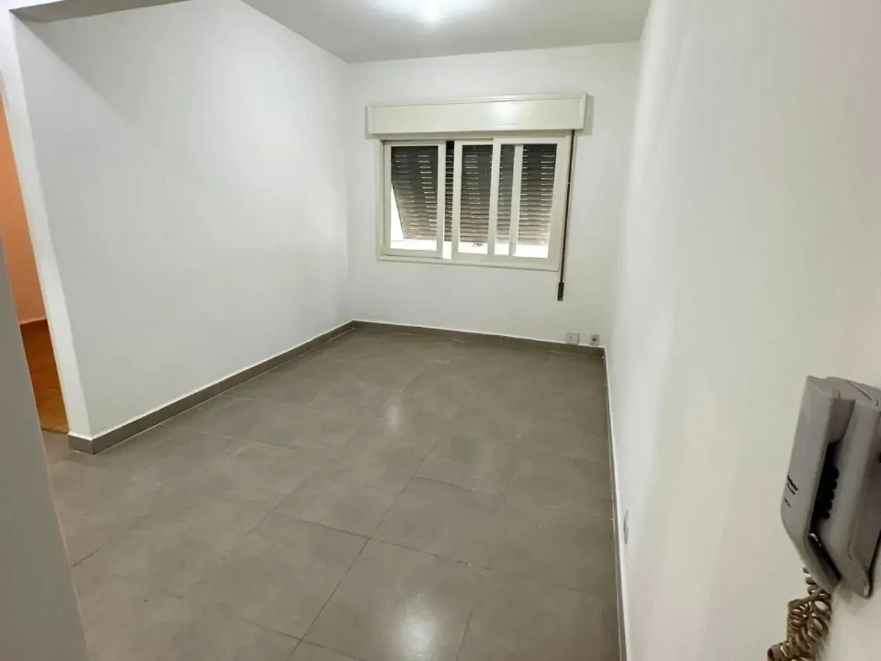 Imagem Apartamento com 1 Quarto para Alugar, 50 m² em Embaré - Santos