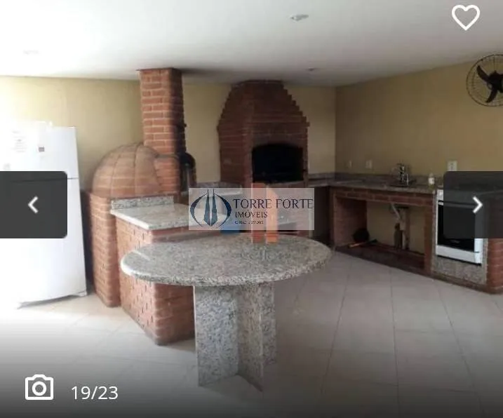 Imagem Apartamento com 2 dormitorios 1 vaga , varanda na Vila Guilhermina .