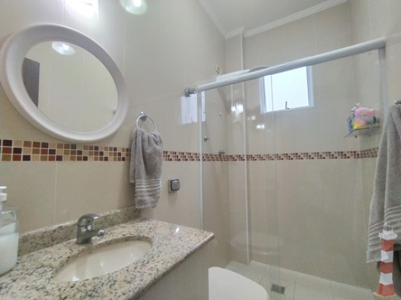 Imagem Sobrado com 3 Quartos à Venda, 250 m² em Vila Valença - São Vicente