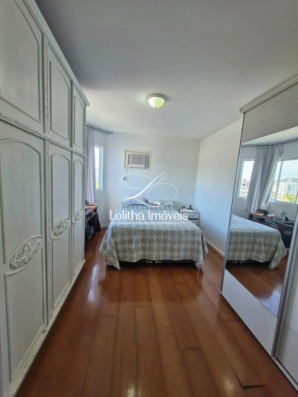 Imagem Apartamento de 3 dormitórios à venda no Itacorubi - Florianópolis/SC