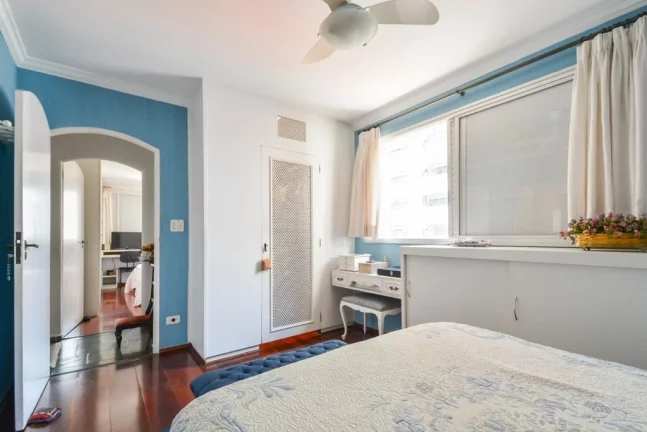 Imagem Apartamento à venda em São Paulo, Moema, com 4 quartos, 161m2