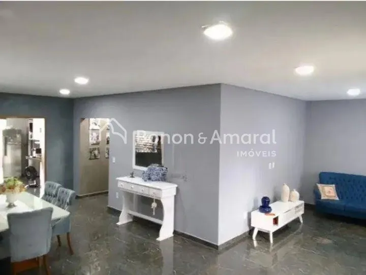 Imagem Novíssima casa à venda, com 250m² de área construída, no Jardim Santa Genebra