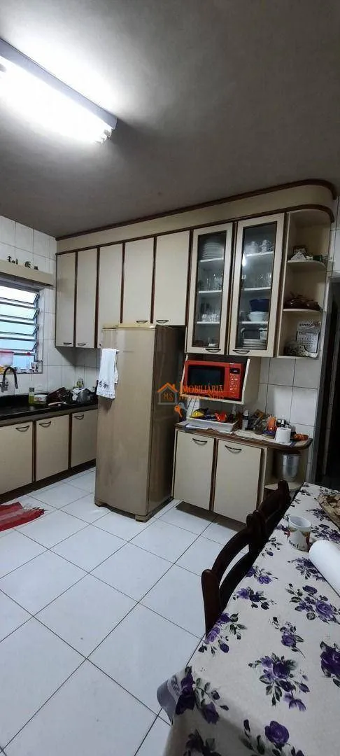 Imagem Casa para compra no Jardim Fortaleza com 2 dormitórios, 140 m² por R$ 403.000 - Jardim Fortaleza - Guarulhos/SP