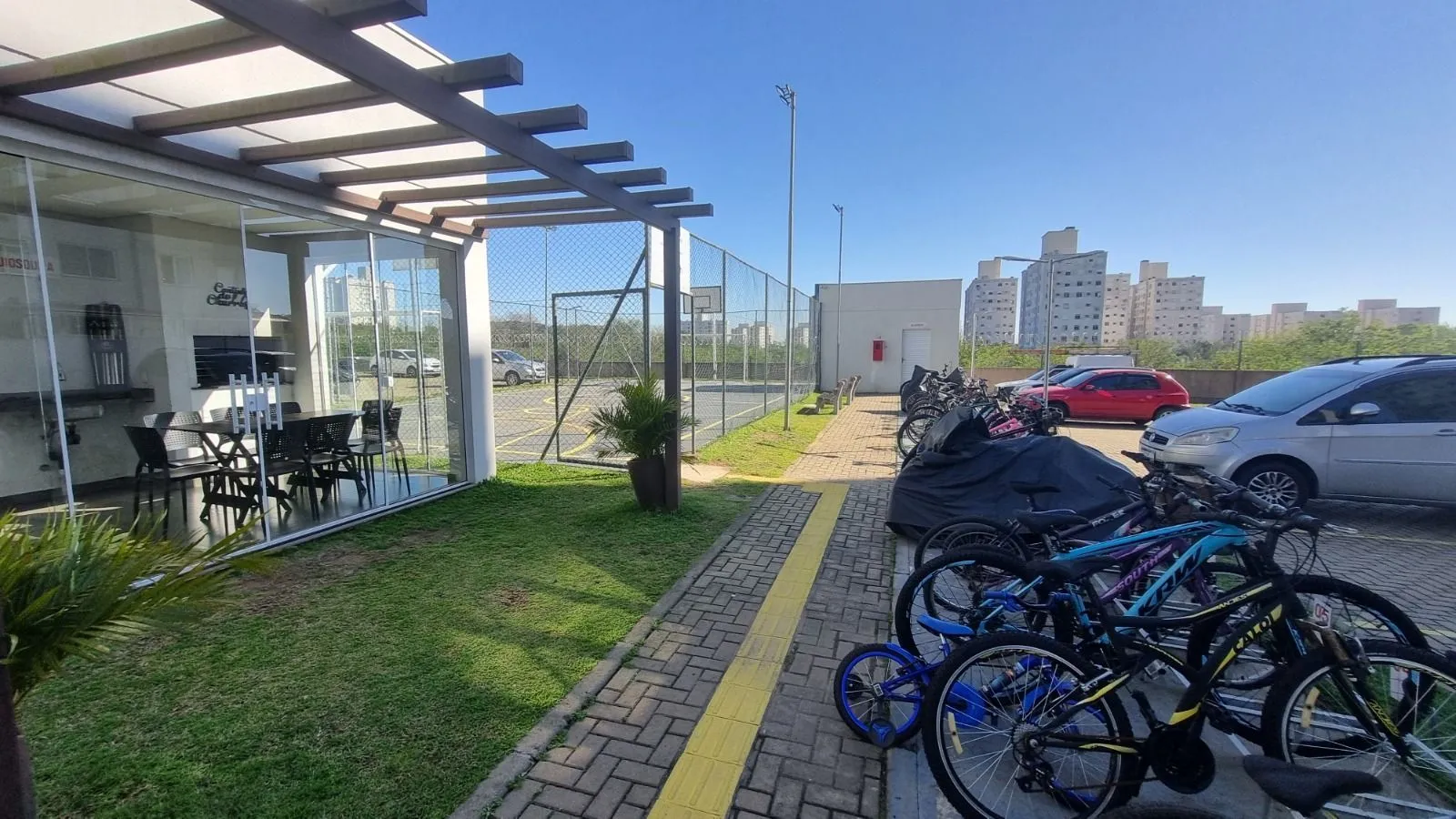 Imagem Apartamento com 02 quartos e 01 vaga fixa no Bairro Morro Santana
