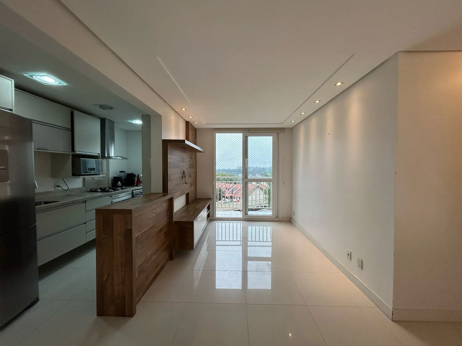 Imagem Lindo apartamento semi mobiliado, infra completa e a apenas 4 min do Iguatemi