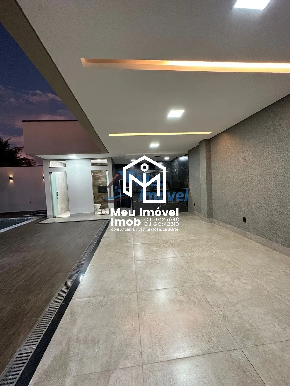 Imagem Rua 10/12 Vicente Pires Casa 4 Quartos 3 Suítes 460m² Lote 360m² útil 4 Vagas