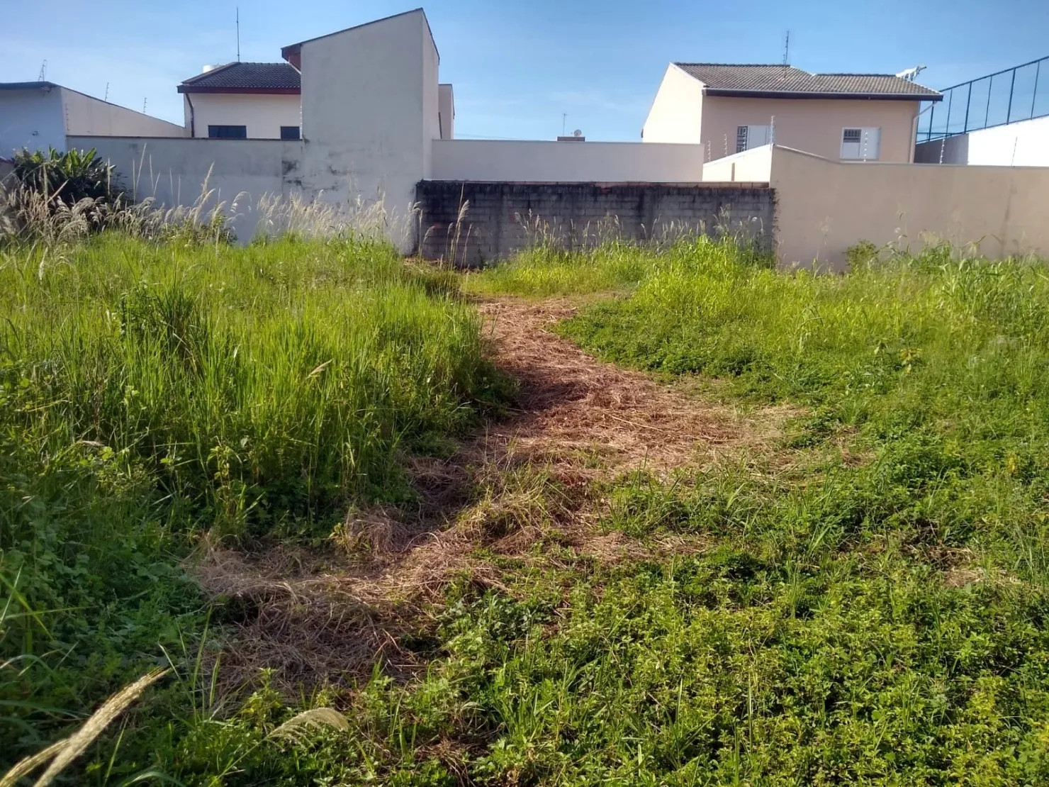 Imagem Terreno à venda 250M², Jardim Paraibá, Aparecida - SP