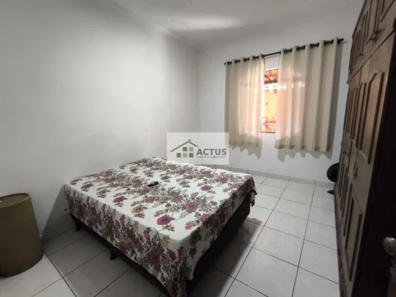 Imagem Casa em lote Individual no Lago Azul em Ibirité