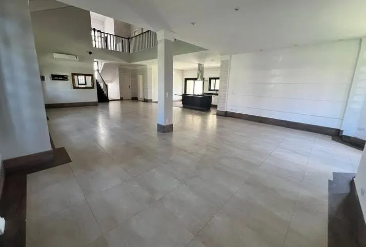 Imagem MEGA OPORTUNIDADE | Casa Alto Padrão no Fazenda Imperial por R$ 2.490.000